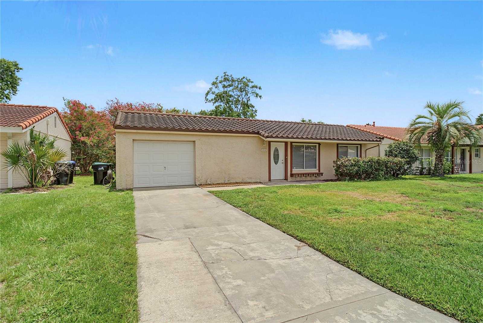 10145 BLUFF COURT Orlando Florida United States, for Sale, residential, Ken Anderson, ApexOne Realty, Inc.