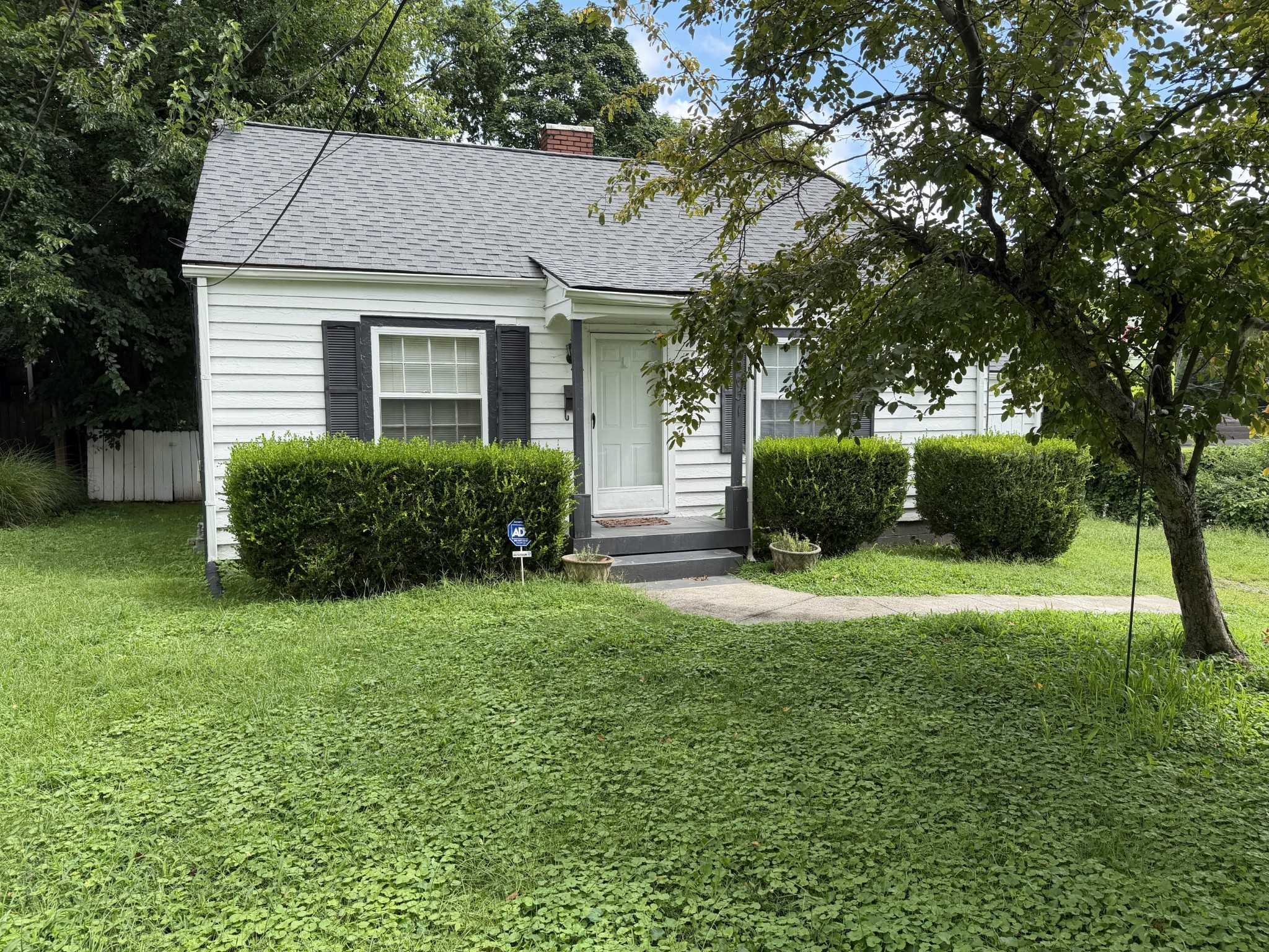 2031 Benjamin St Nashville Tennessee United States, for Rent, residential, Amy Kempf, Reliant Realty ERA Powered