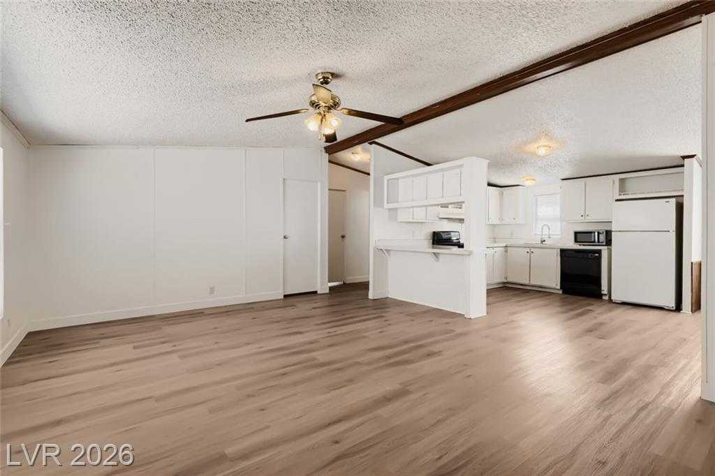 6105 Berthelot Lane Las Vegas Nevada United States, for Rent, residential,  , Realty 220