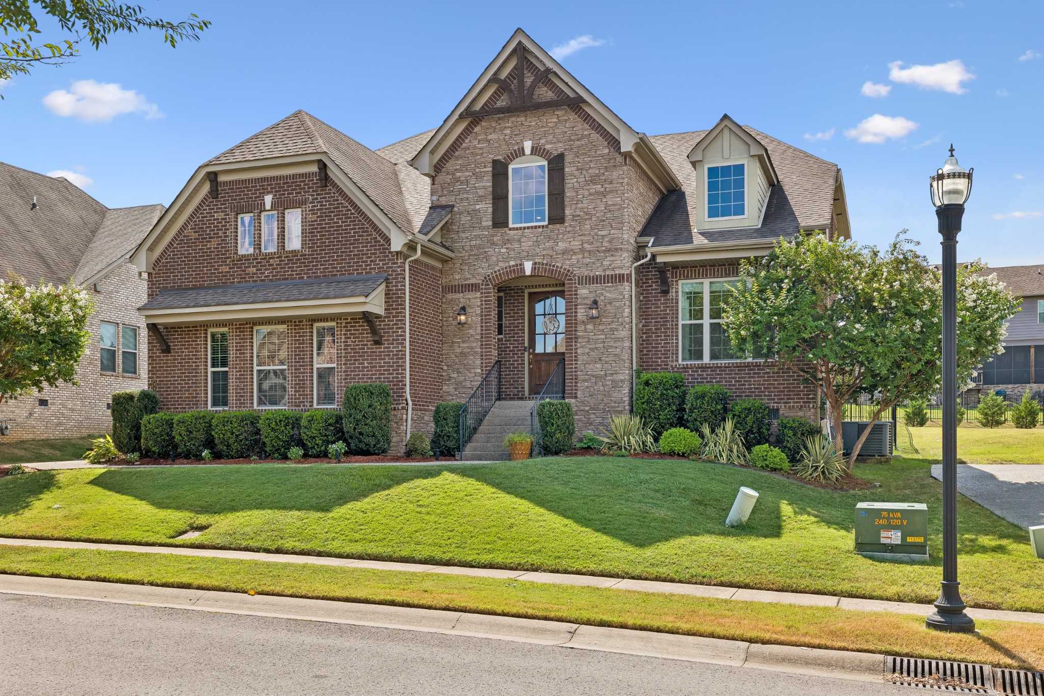 2112 Belsford Dr Nolensville Tennessee United States, for Sale, residential, Demo Agent, InCom Real Estate - New Example Office