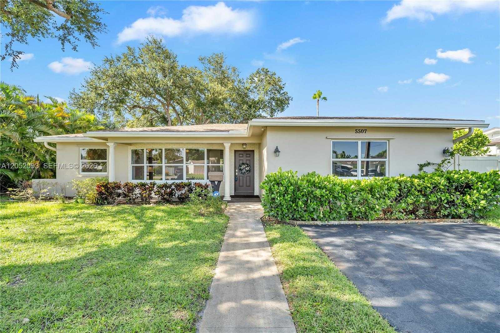 5507 Mckinley St Hollywood Florida United States, for Sale, residential, Ronald Wilson, Incom Demo New Office