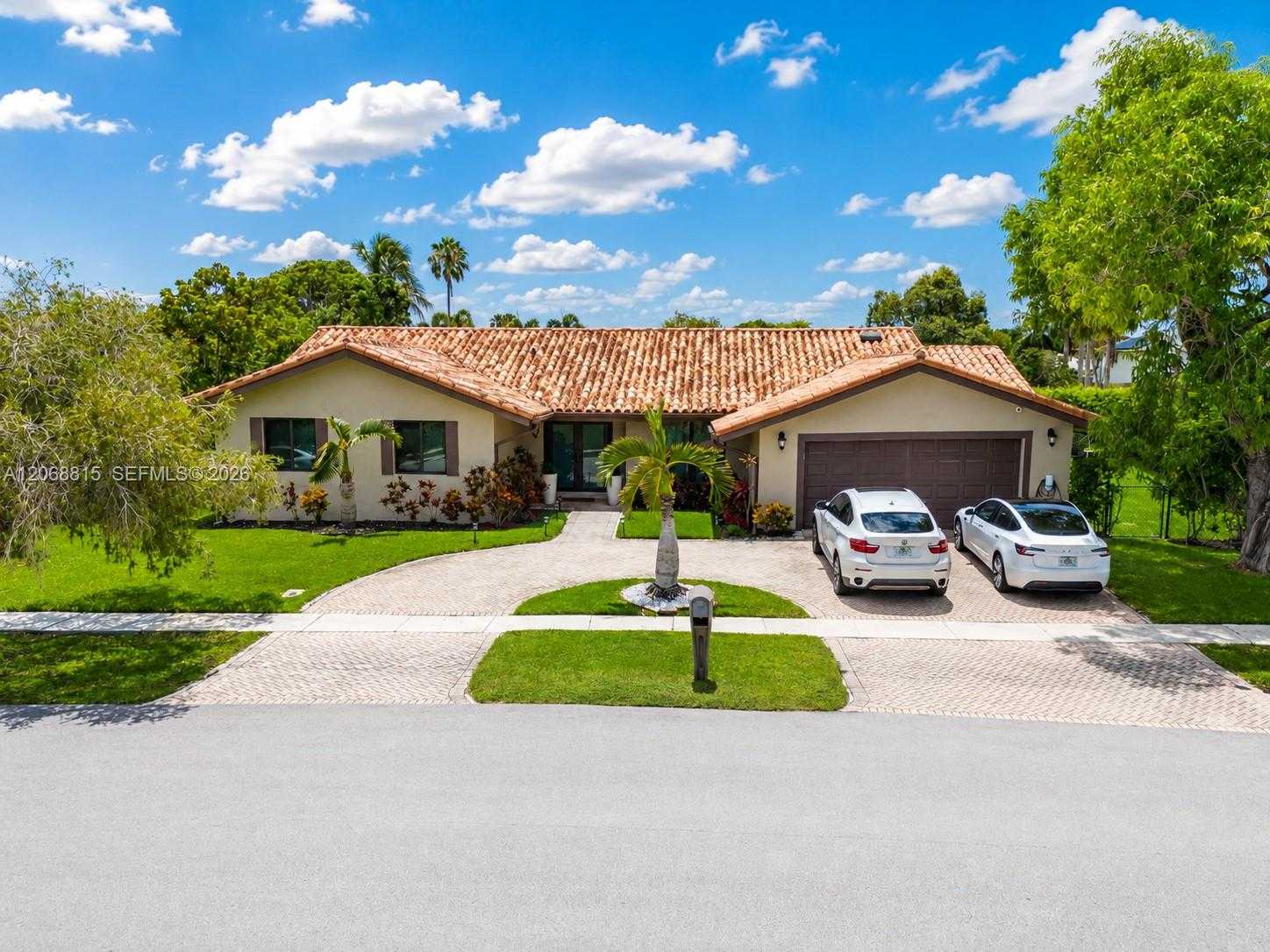 448 Sailboat Cir Weston Florida United States, for Rent, residential, Radmila Mandel, Florida Sky Realty Group
