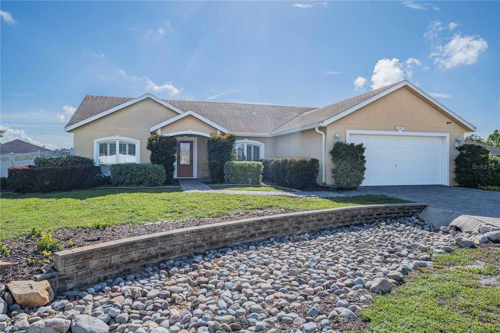 205 THOMAS COURT Winter Haven Florida United States, for Sale, residential,  , Crosby and Associates Inc