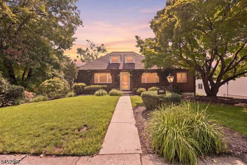 1219 Valley Rd Clifton City New Jersey United States, for Sale, residential, Jill Savva, Century 21 Cedarcrest Realty