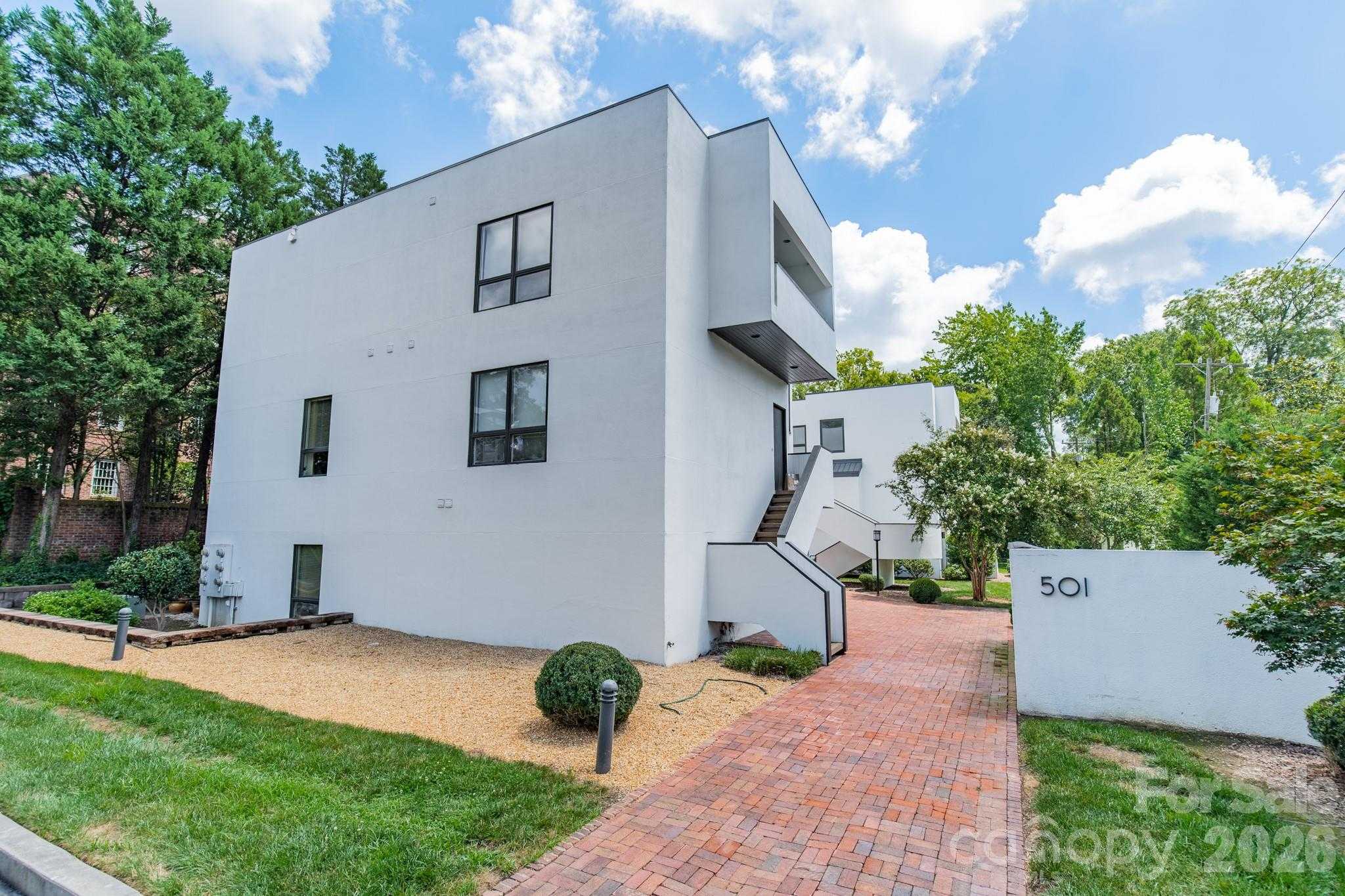 501 Fenton Place APT N Charlotte North Carolina United States, for Sale, residential, Kristen Haynes, New Home Buyers Brokers / Realty Pros