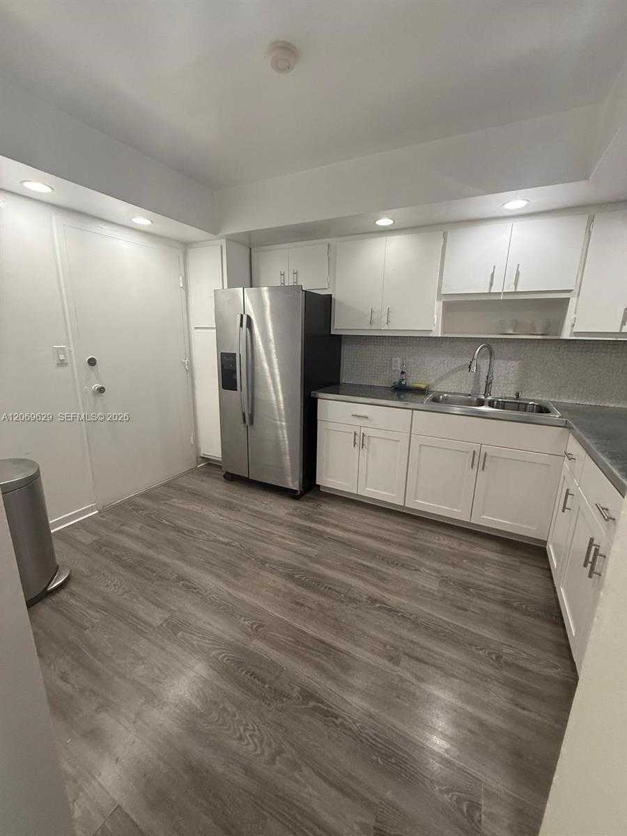 1351 NE Miami Gardens Dr  APT 1113E Miami Florida United States, for Rent, residential,  , Phoenix Realtors LLC