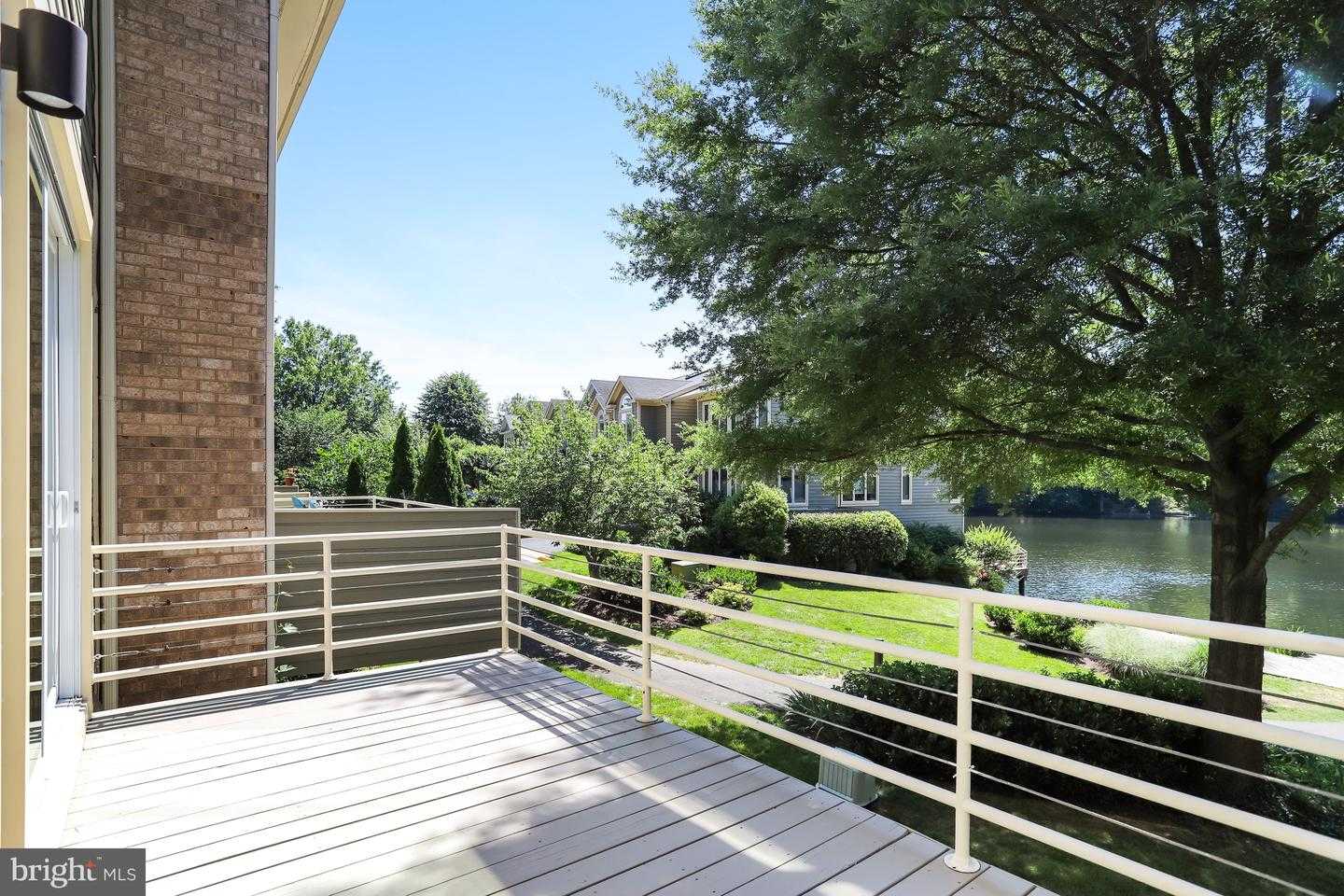 1953 LAKEPORT WAY Reston Virginia United States, for Sale, residential, Kamalia  Emerson, Samson Properties