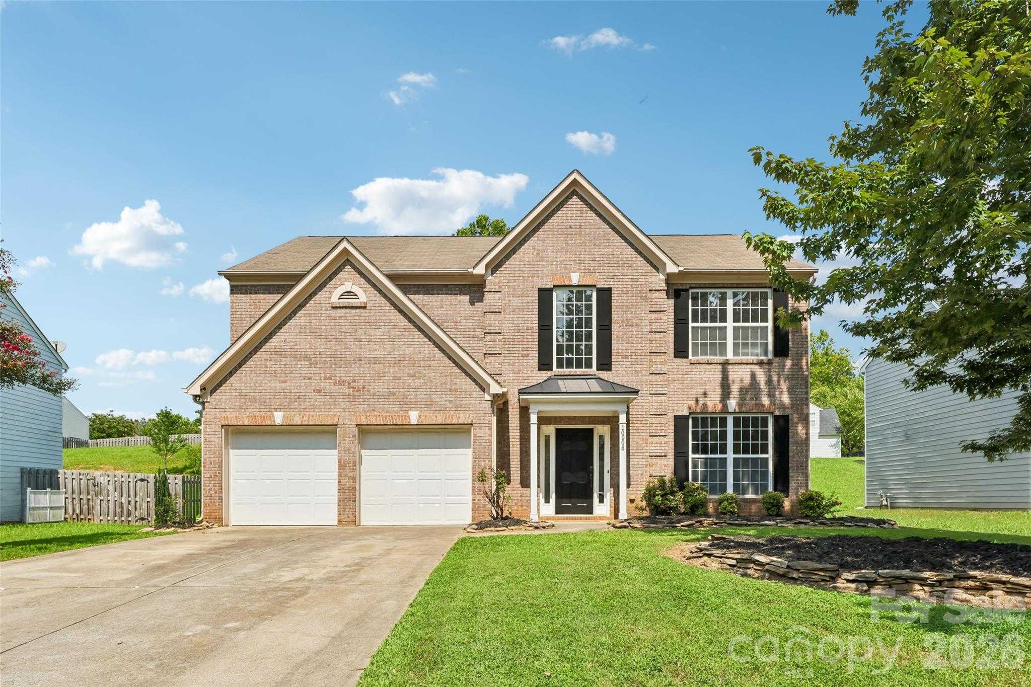 10908 Chastain Parc Drive Charlotte North Carolina United States, for Sale, residential, Kristen Haynes, New Home Buyers Brokers / Realty Pros