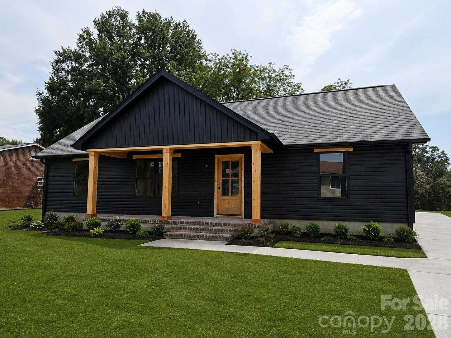 304 E Garden E Landis North Carolina United States, for Sale, residential, David Garofalo, Carolina4Sale Realty LLC