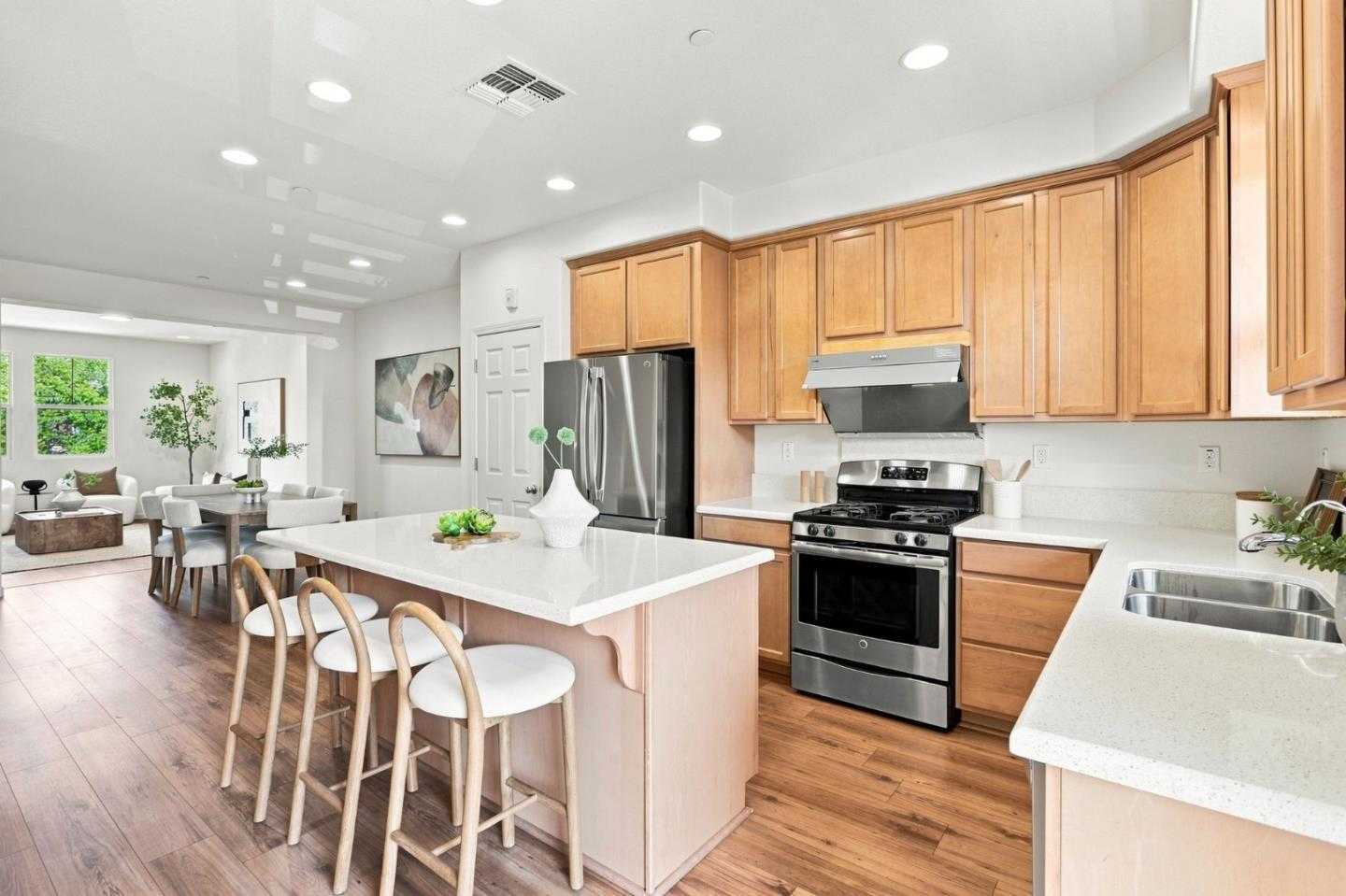 536 S 22nd Street San Jose California United States, for Sale, residential,  , InCom Example Brokerage