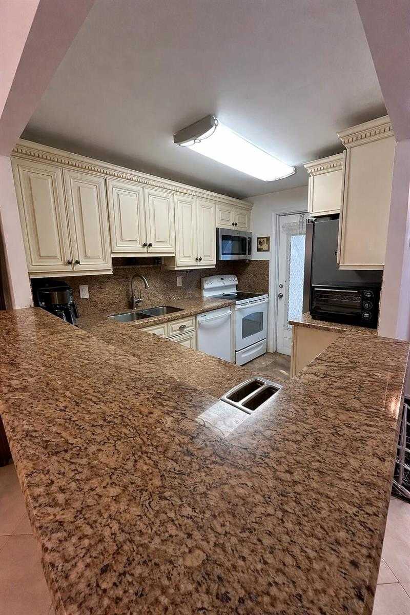 400 SE 10th Street APT 202 Deerfield Beach Florida United States, for Sale, residential,  , Phoenix Realtors LLC