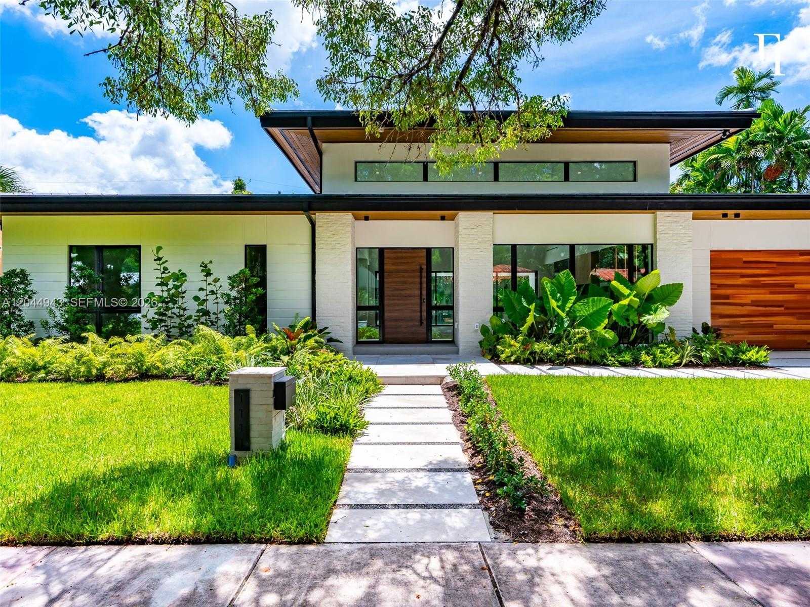 1111 Alberca St Coral Gables Florida United States, for Sale, residential,  , Tejeda Real Estate Inc. 