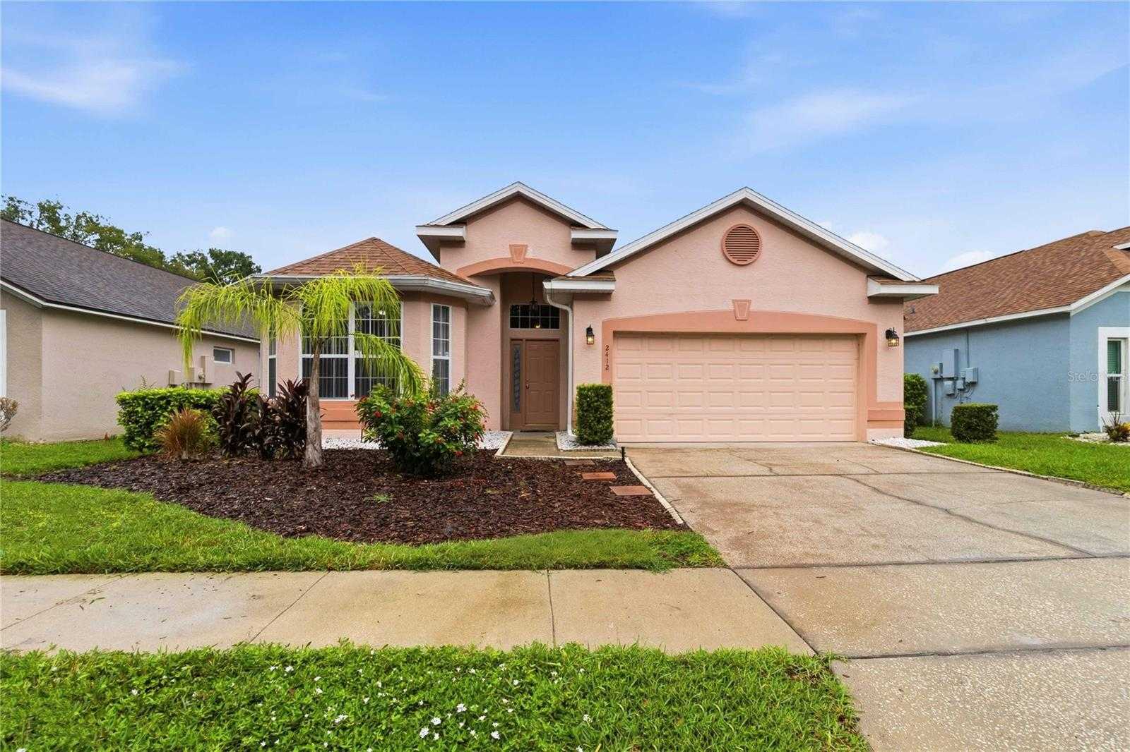 2412 RUNYON CIRCLE Orlando Florida United States, for Sale, residential, Joao Pereira, La Rosa Realty
