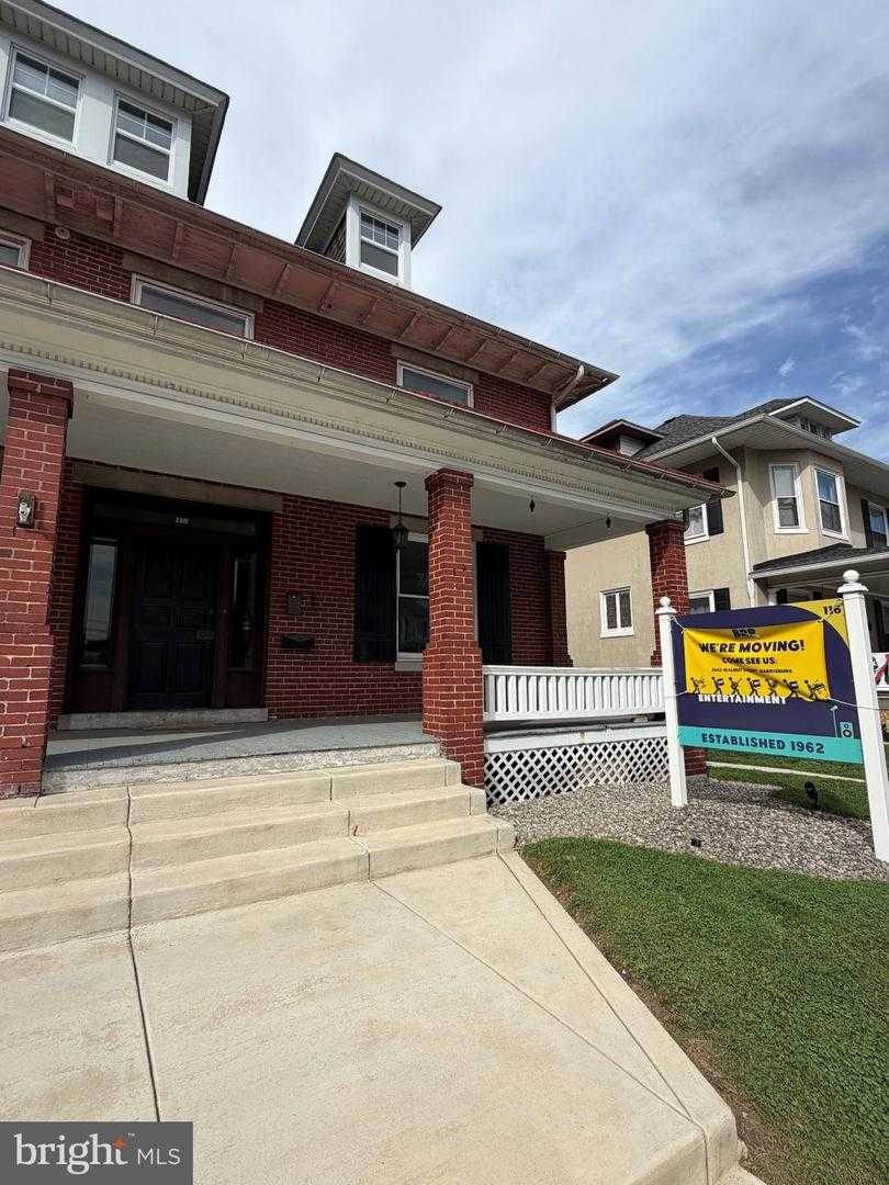 116 COCOA AVENUE Hershey Pennsylvania United States, for Sale, commercial, Bruno Tarquinii, Fairfax Realty Premier