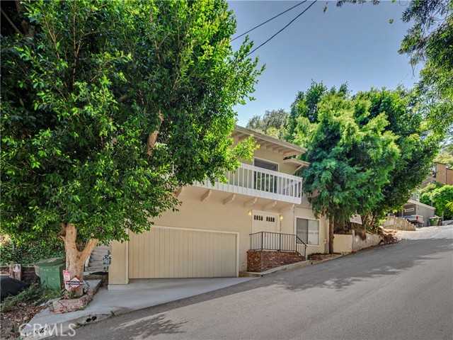 10424 Oletha Los Angeles California United States, for Rent, residential,  , Castle Rock Realty