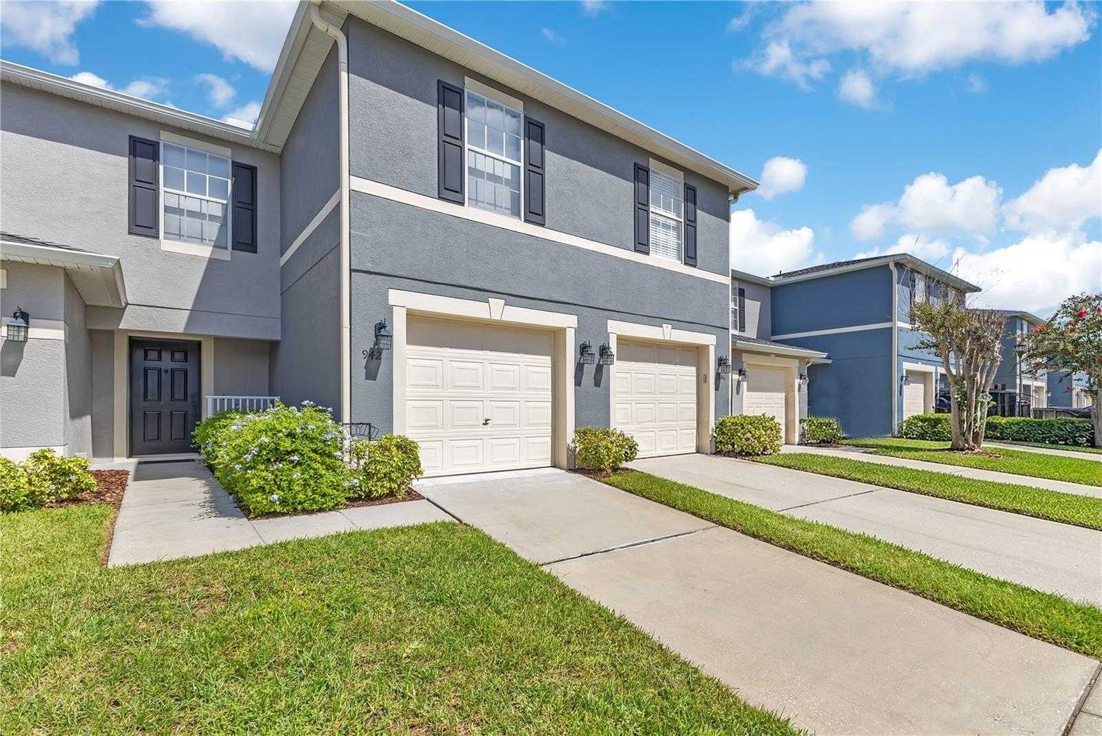 942 COQUINA ROCK STREET Orlando Florida United States, for Sale, residential,  , Florida Top Realty