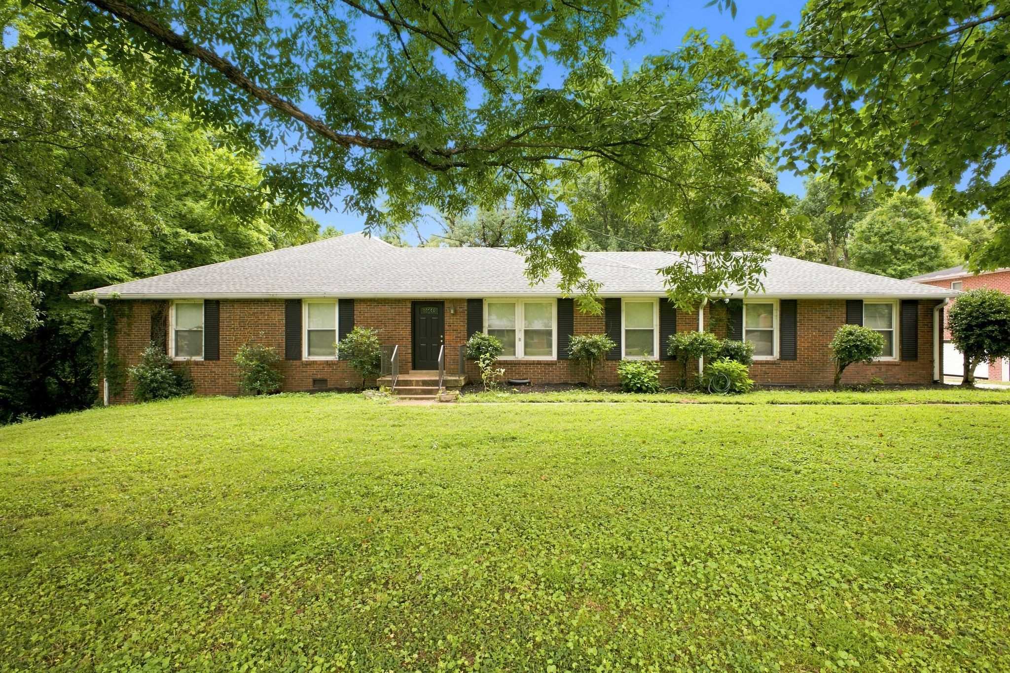 313 Timberdale Ct Nashville Tennessee United States, for Sale, residential, Adam  Hanes, LPT Realty