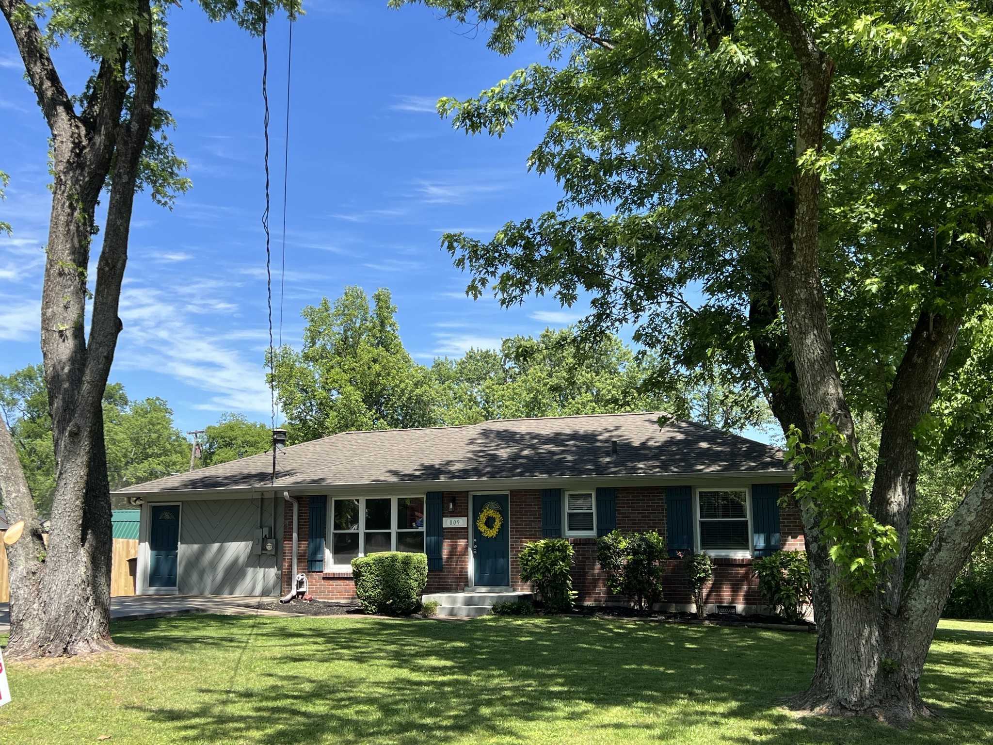 809 Colfax Dr  SE Nashville Tennessee United States, for Sale, residential, C. Richard Smith, The Realty Association, Inc.