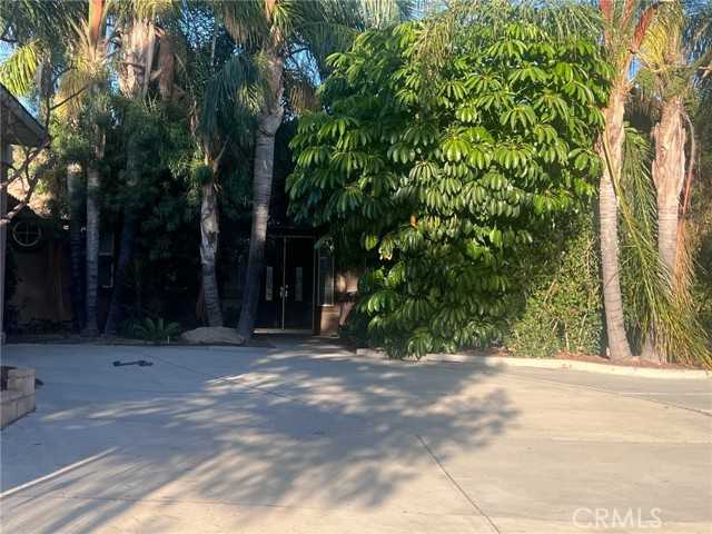1025 Aquino Circle Corona California United States, for Sale, residential, RICHARD UPTON, Keller Williams Realty