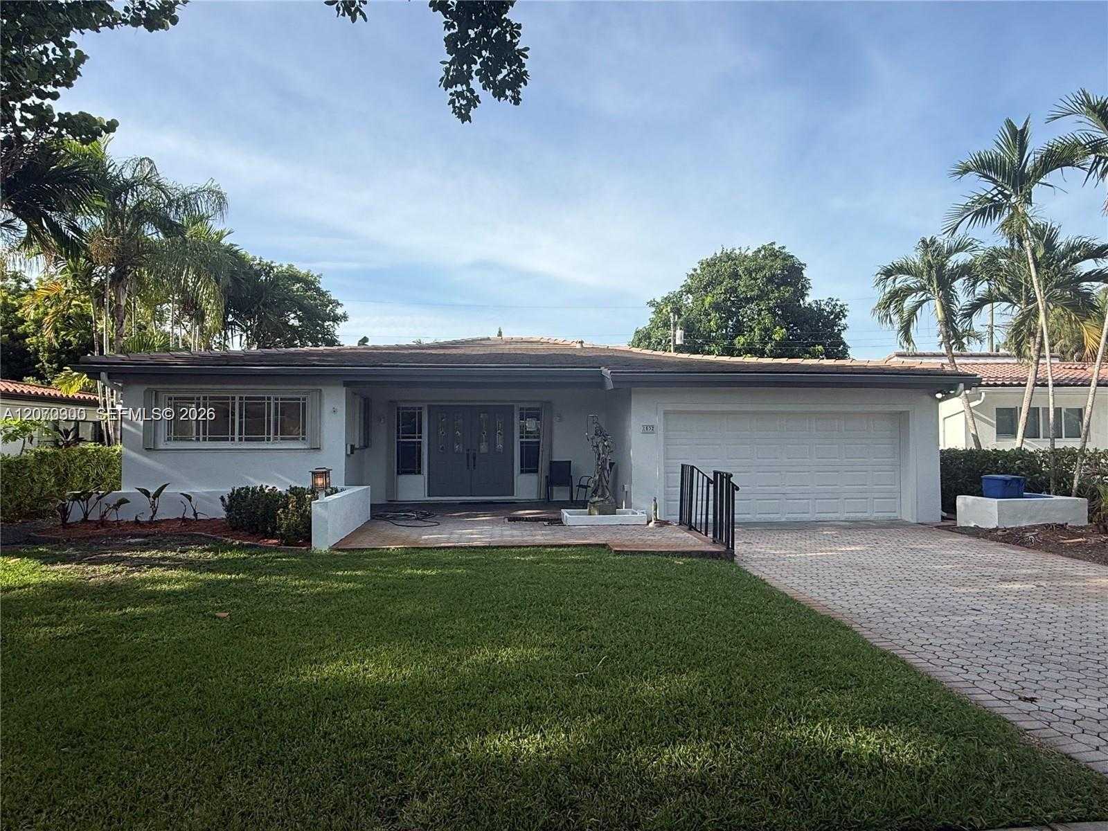 1532 Trillo Ave Coral Gables Florida United States, for Sale, residential,  , Tejeda Real Estate Inc. 