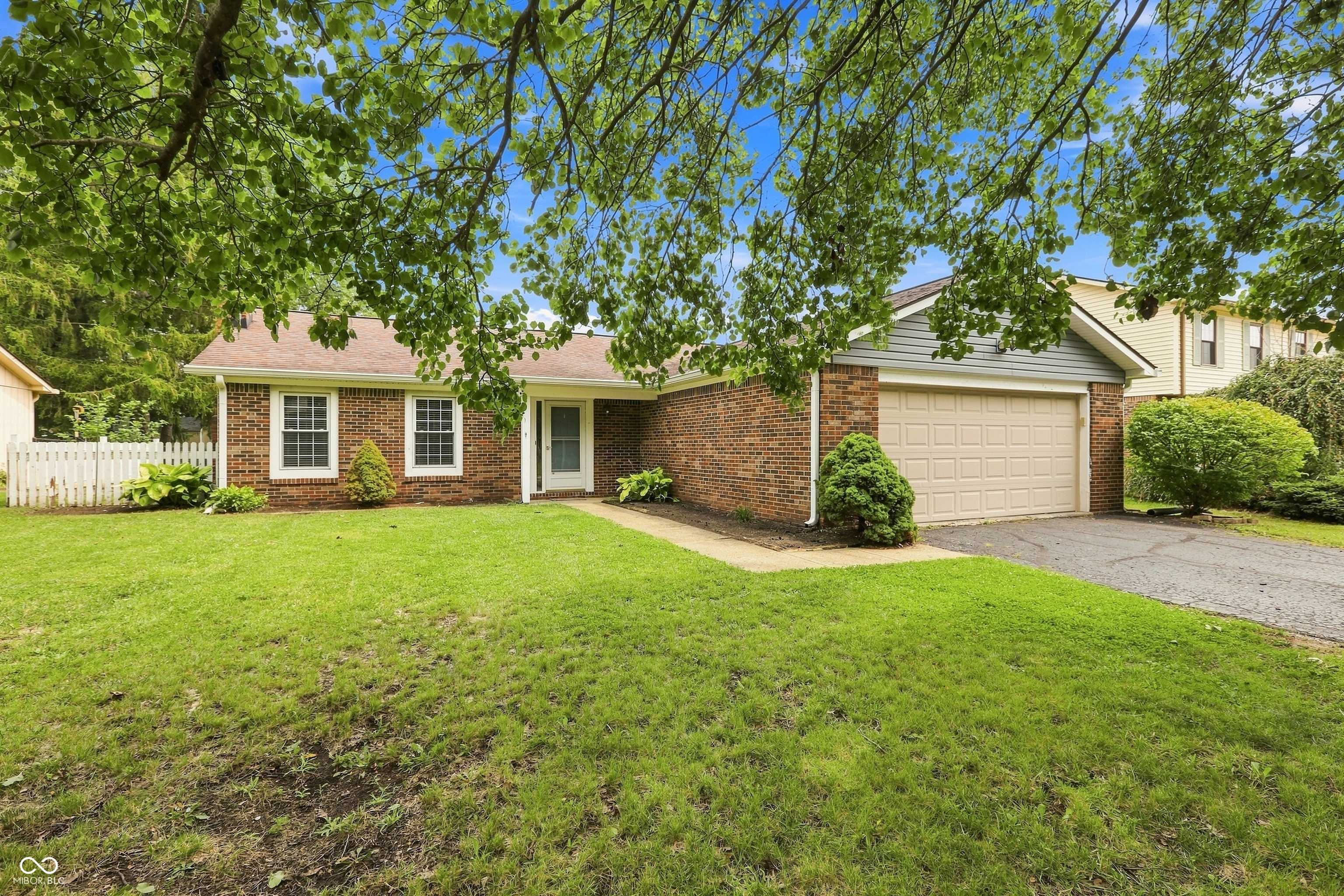 11715 Rush Drive Fishers Indiana United States, for Sale, residential, Amir Chaudhary, Kingsway Real Estate Brokerage