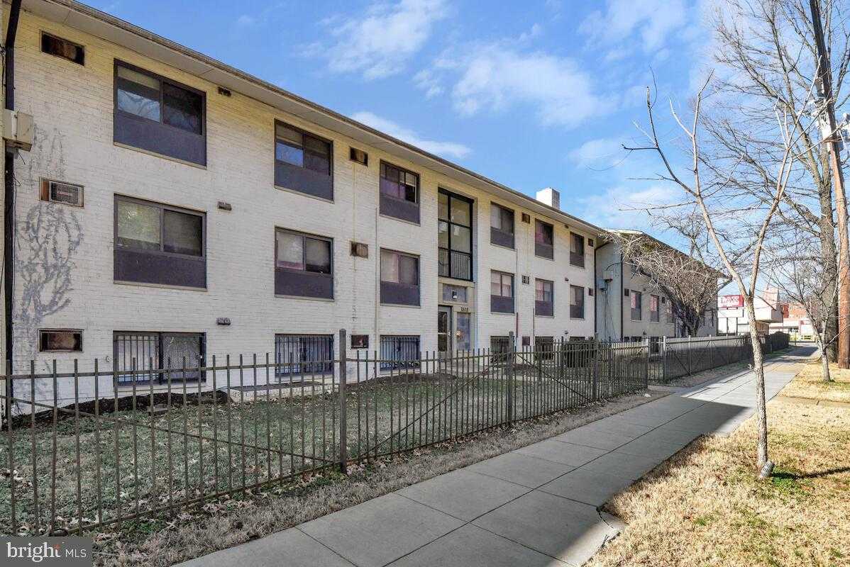 3103 NAYLOR ROAD APT 304 Washington District Of Columbia United States, for Sale, residential, Bruno Tarquinii, Fairfax Realty Premier