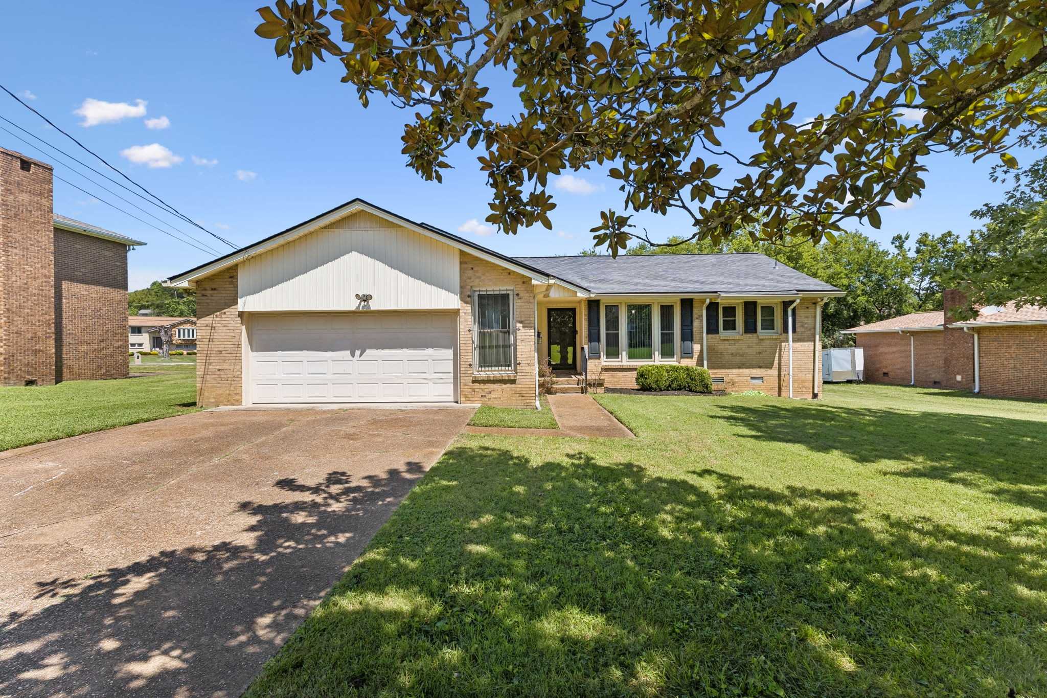 4129 Home Haven Dr Nashville Tennessee United States, for Sale, residential, Adam Hanes, LPT Realty