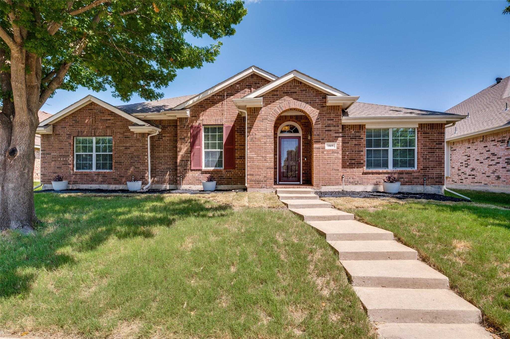 517 Magnolia Lane Glenn Heights Texas United States, for Sale, residential, Rita Vera, Central Metro Realty LLC