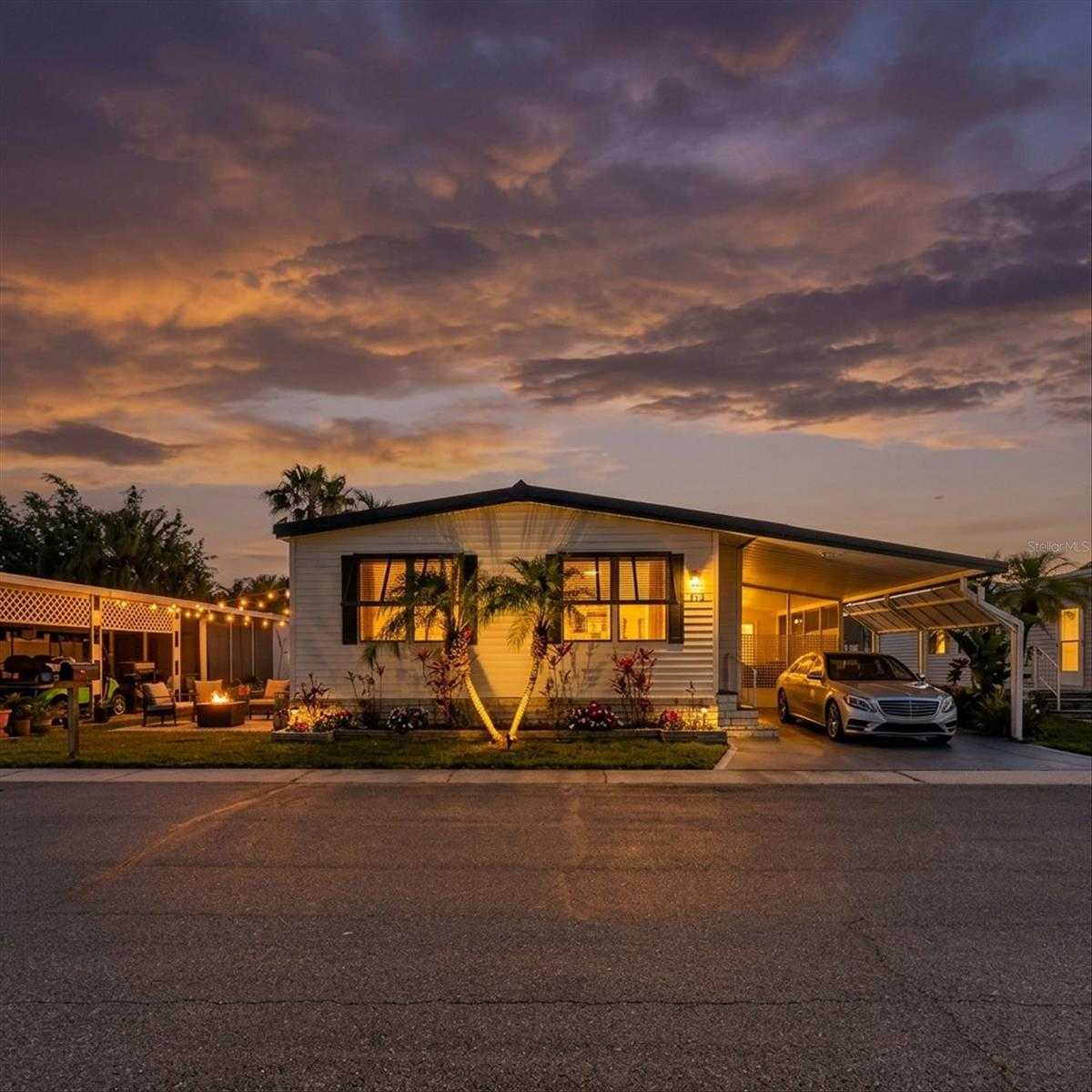 372 COBIA WAY Oldsmar Florida United States, for Sale, residential, Tony Quevedo , Kokopelli Real Estate