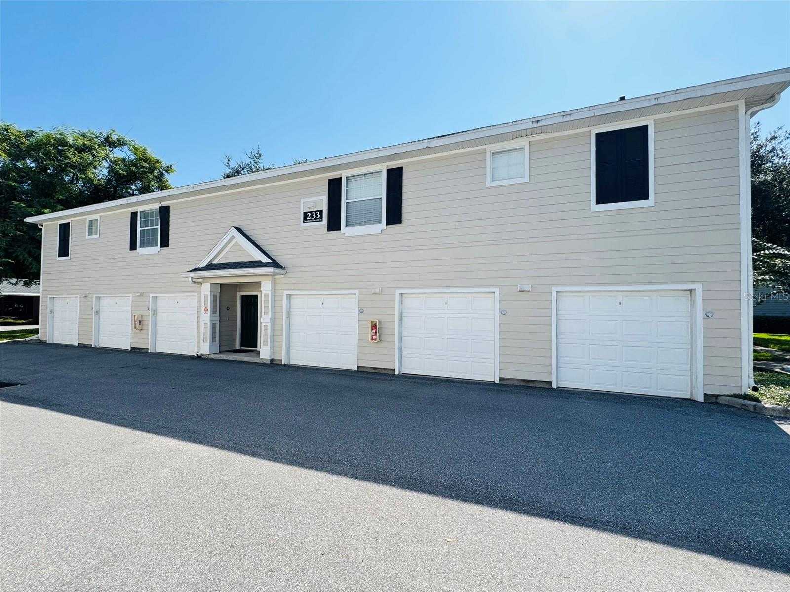 233 SOUTHERN PECAN CIRCLE APT 101 Winter Garden Florida United States, for Sale, residential, Zaira Mejia, Spaces & Styles Group