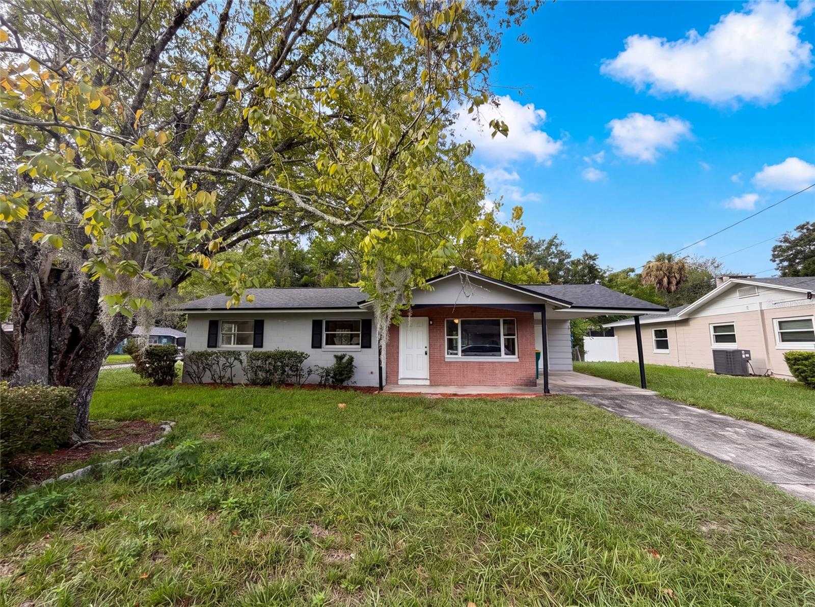 1735 JEFFERSON DRIVE Mount Dora Florida United States, for Sale, residential,  , The Mount Dora Group 