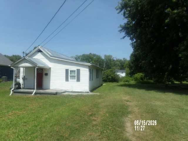 109 21st Ave W Springfield Tennessee United States, for Sale, residential, Adam Hanes, LPT Realty