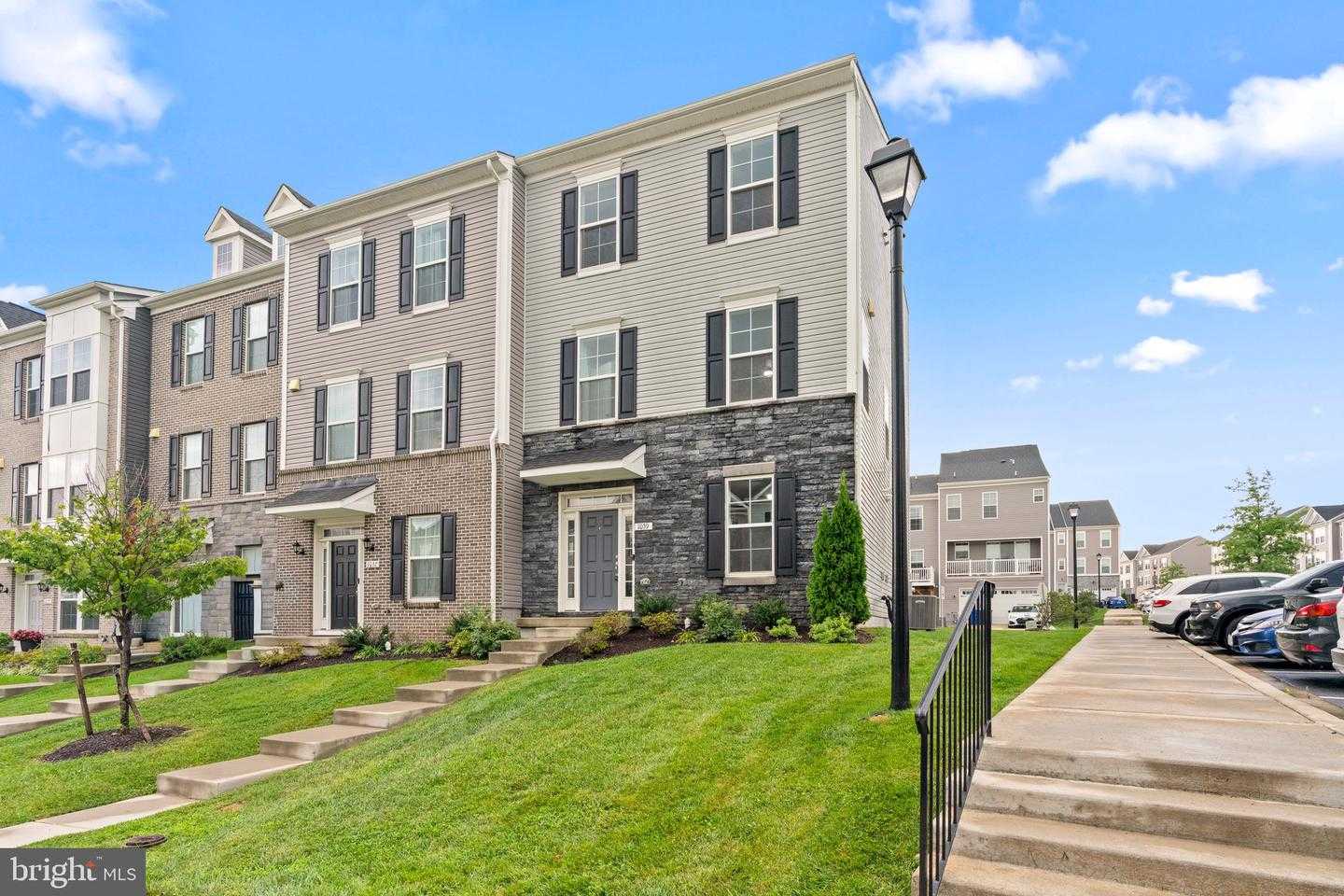 1039 OVERLOOK WAY Laurel Maryland United States, for Sale, residential, Bruno Tarquinii, Fairfax Realty Premier