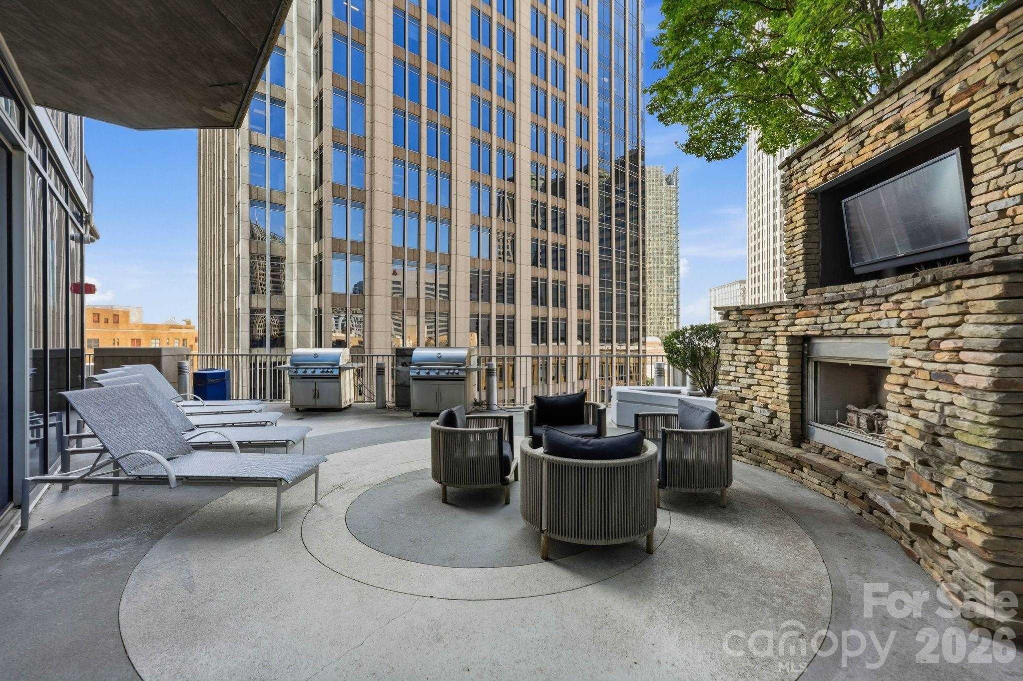 210 N Church Street APT 1604 Charlotte North Carolina United States, for Sale, residential, Kristen Haynes, New Home Buyers Brokers / Realty Pros