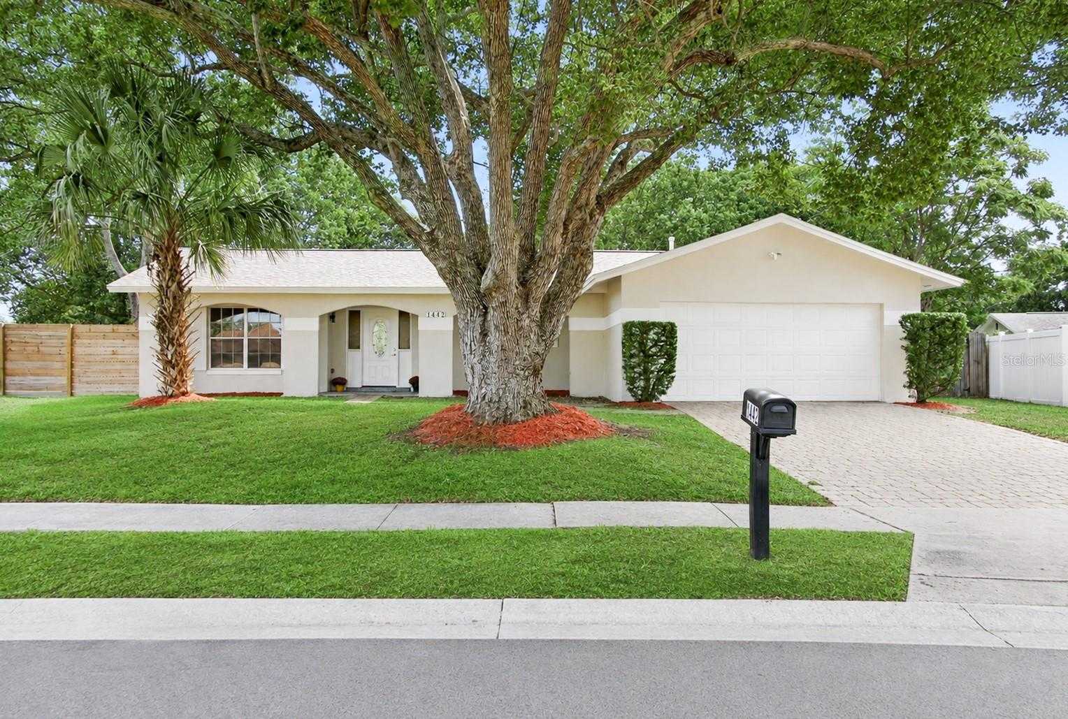 1442 CANTERBURY CIRCLE Casselberry Florida United States, for Sale, residential,  , The Mount Dora Group 