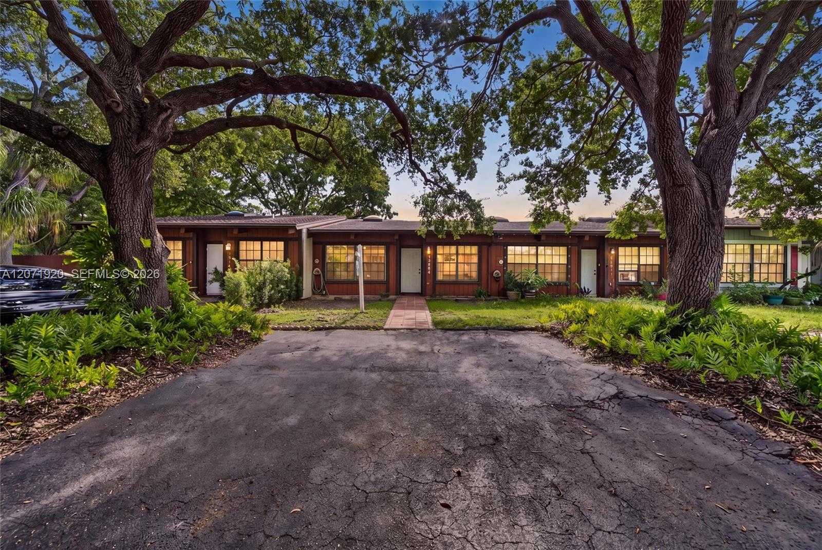 13504 SW 102nd Ln Miami Florida United States, for Sale, residential, Nicholas Clark, Incom New Example Office