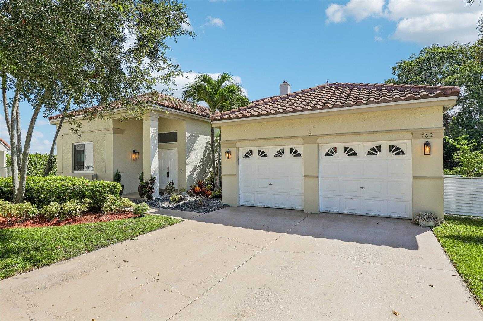 762 Heritage Drive Weston Florida United States, for Sale, residential, Radmila Mandel, Florida Sky Realty Group