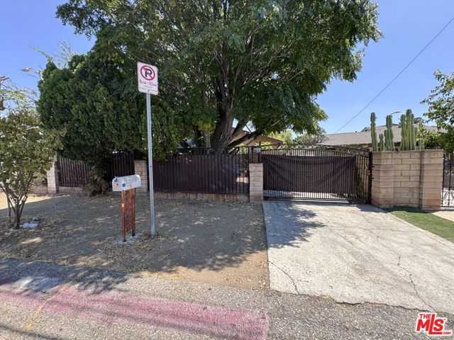 10585 Amboy Avenue Los Angeles California United States, for Sale, commercial, Daniil Gorkov, Beverly & Co.