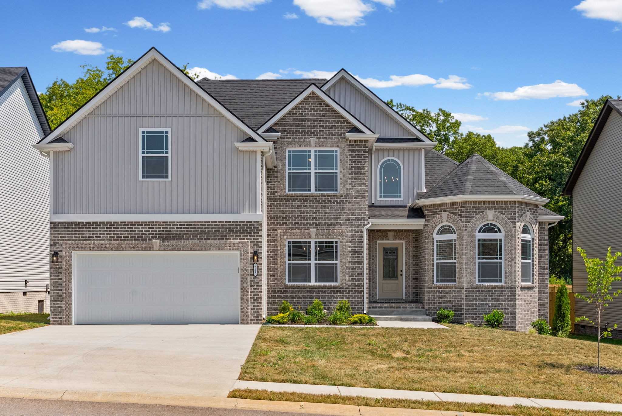 729 Buffalo Ford Dr Clarksville Tennessee United States, for Sale, residential, Rebekah  Sprabary, Sweet Home Realty & Property Management