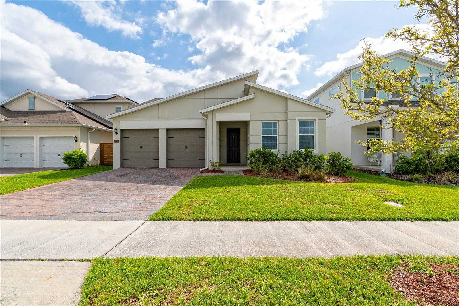 14815 MILFOIL AVENUE Orlando Florida United States, for Sale, residential, Ken Anderson, ApexOne Realty, Inc.