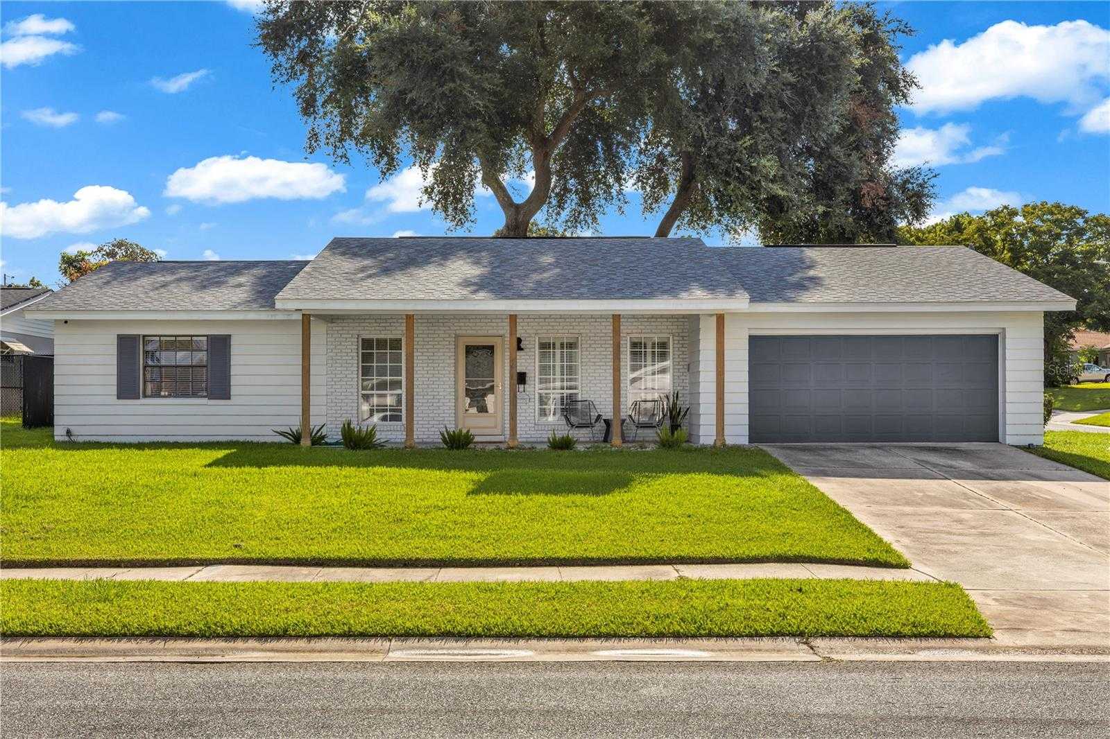611 BRYAN COURT Altamonte Springs Florida United States, for Sale, residential, Zaira Mejia, Spaces & Styles Group