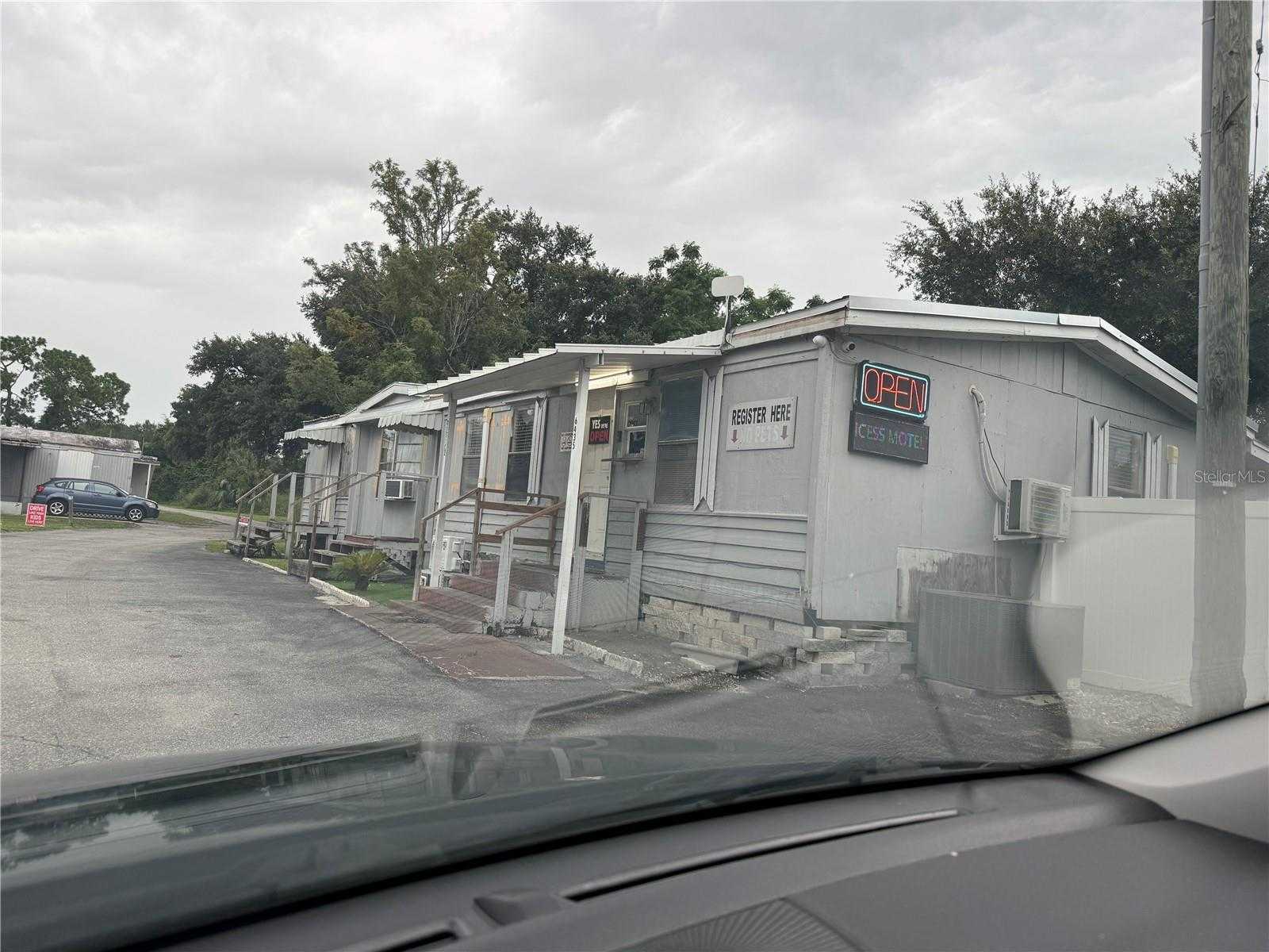 6435 W HILLSBOROUGH AVENUE Tampa Florida United States, for Sale, commercial, Sunny Sidhu, RE/MAX Premier Group