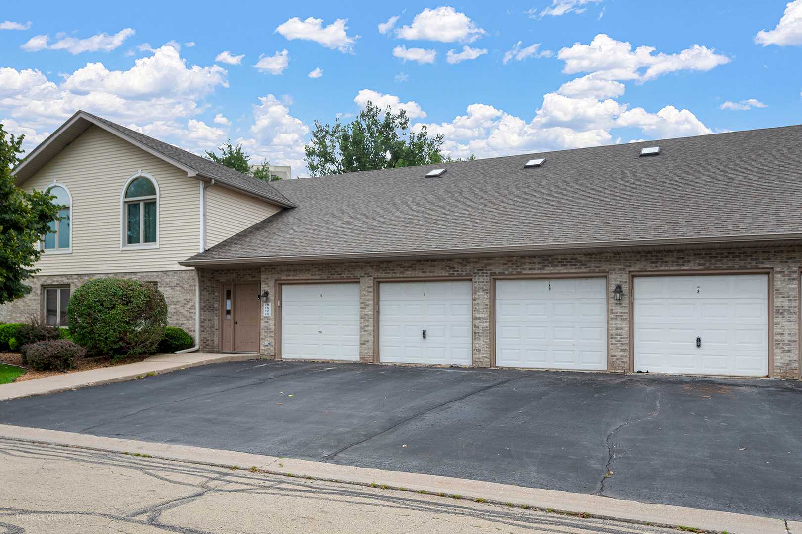 196 SAENZ Lane APT D Joliet Illinois United States, for Sale, residential,  , Alpha 7 Realty