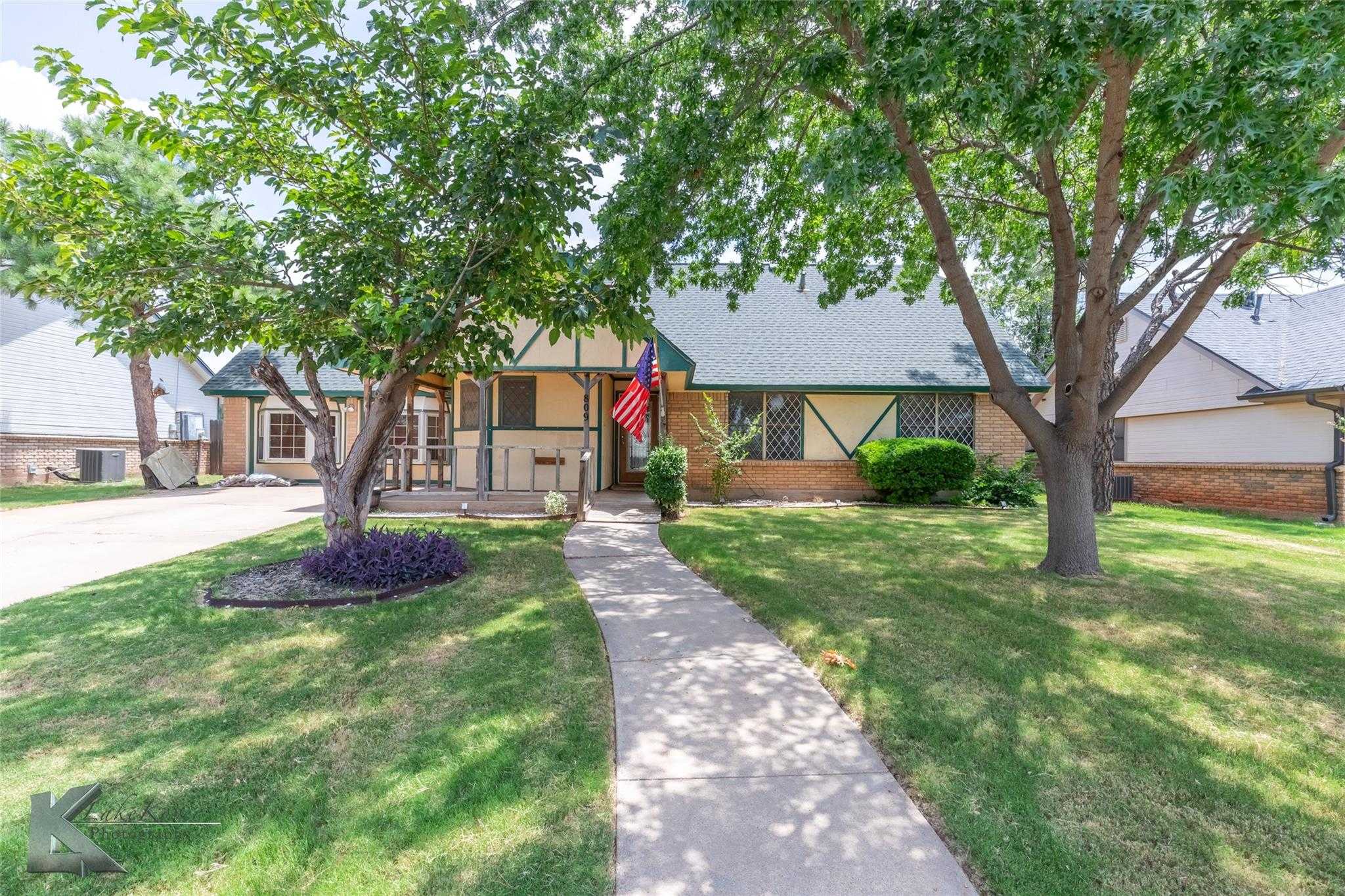 809 Chanticleers Lane Abilene Texas United States, for Sale, residential, Ronald Harmon, TriWest, Realtors