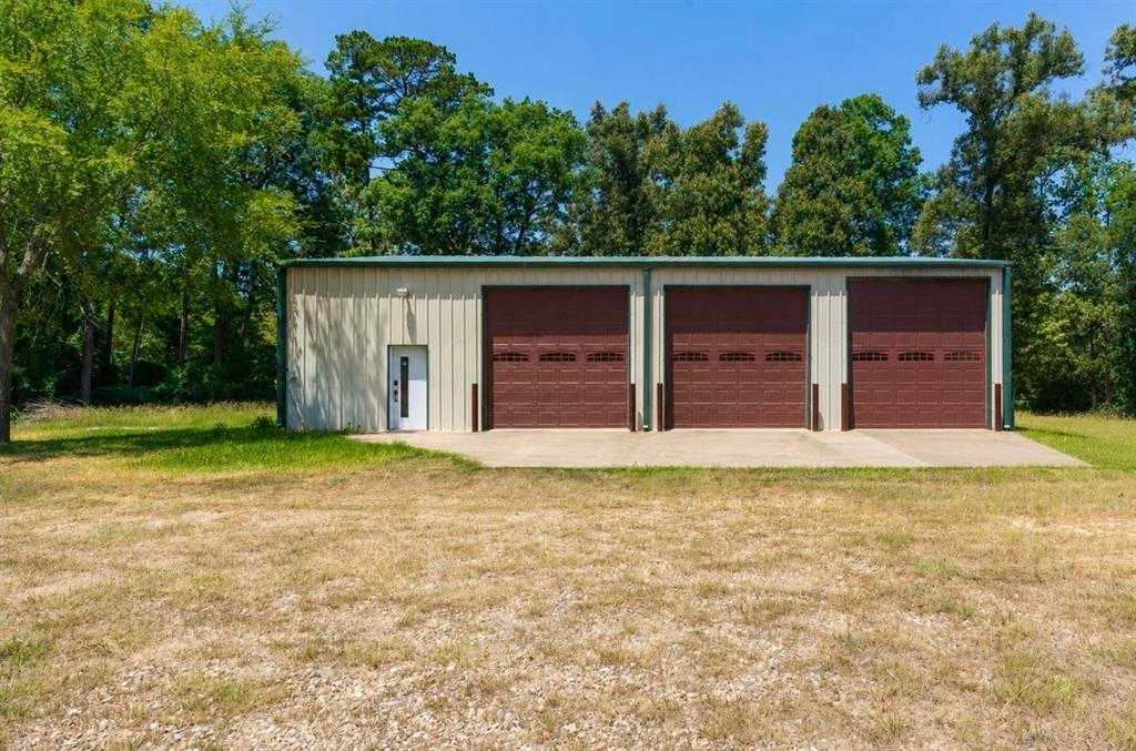 221 Loma Vista Dr. Hallsville Texas United States, for Sale, residential, Dona  Willett, Summers Cook & CO.