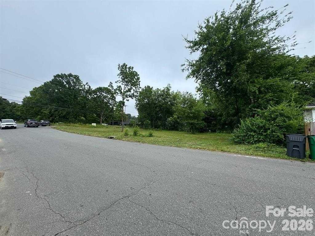 2211 Carmine Street Charlotte North Carolina United States, for Sale, commercial, Kristen Haynes, New Home Buyers Brokers / Realty Pros