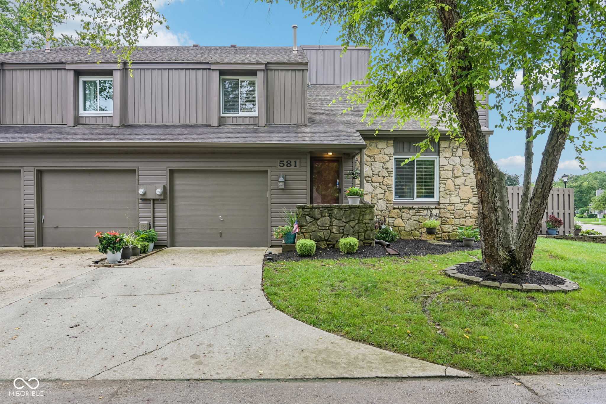581 Conner Creek Drive Fishers Indiana United States, for Sale, residential, Amir Chaudhary, Kingsway Real Estate Brokerage