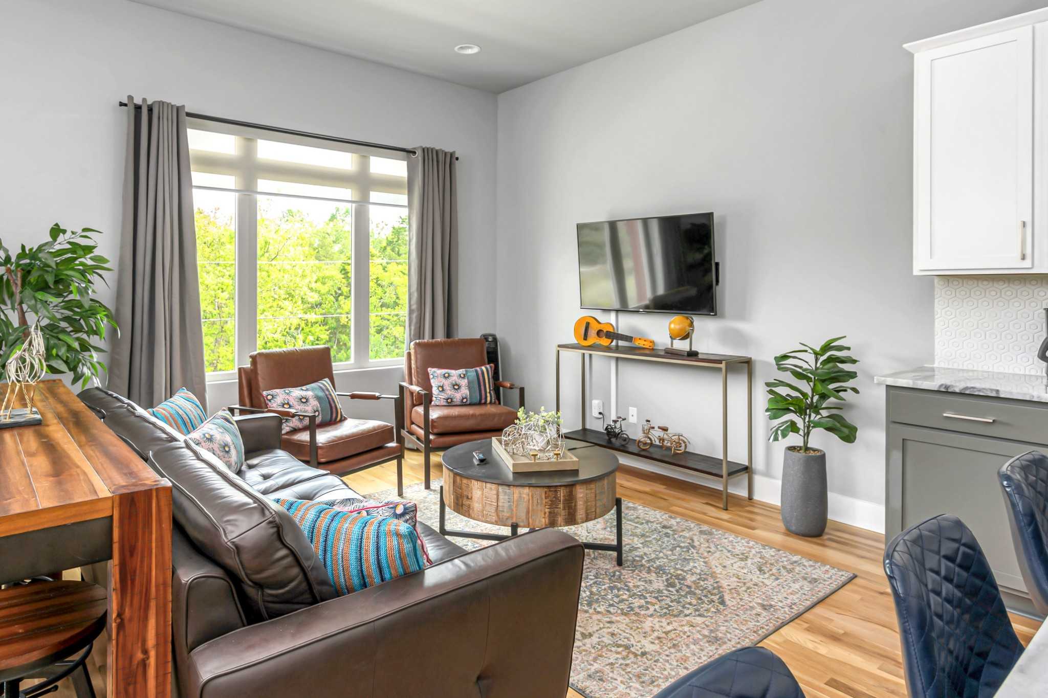 960 Youngs Ln Nashville Tennessee United States, for Rent, residential, Amy Kempf, Reliant Realty ERA Powered