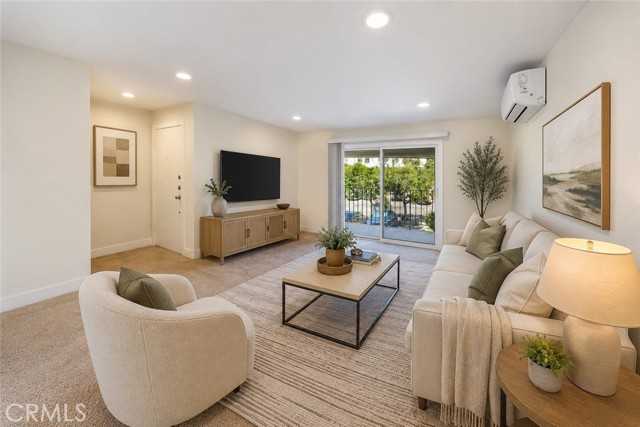 11138 Aqua Vista ST  APT 19 Studio City California United States, for Sale, residential, RICHARD UPTON, Keller Williams Realty