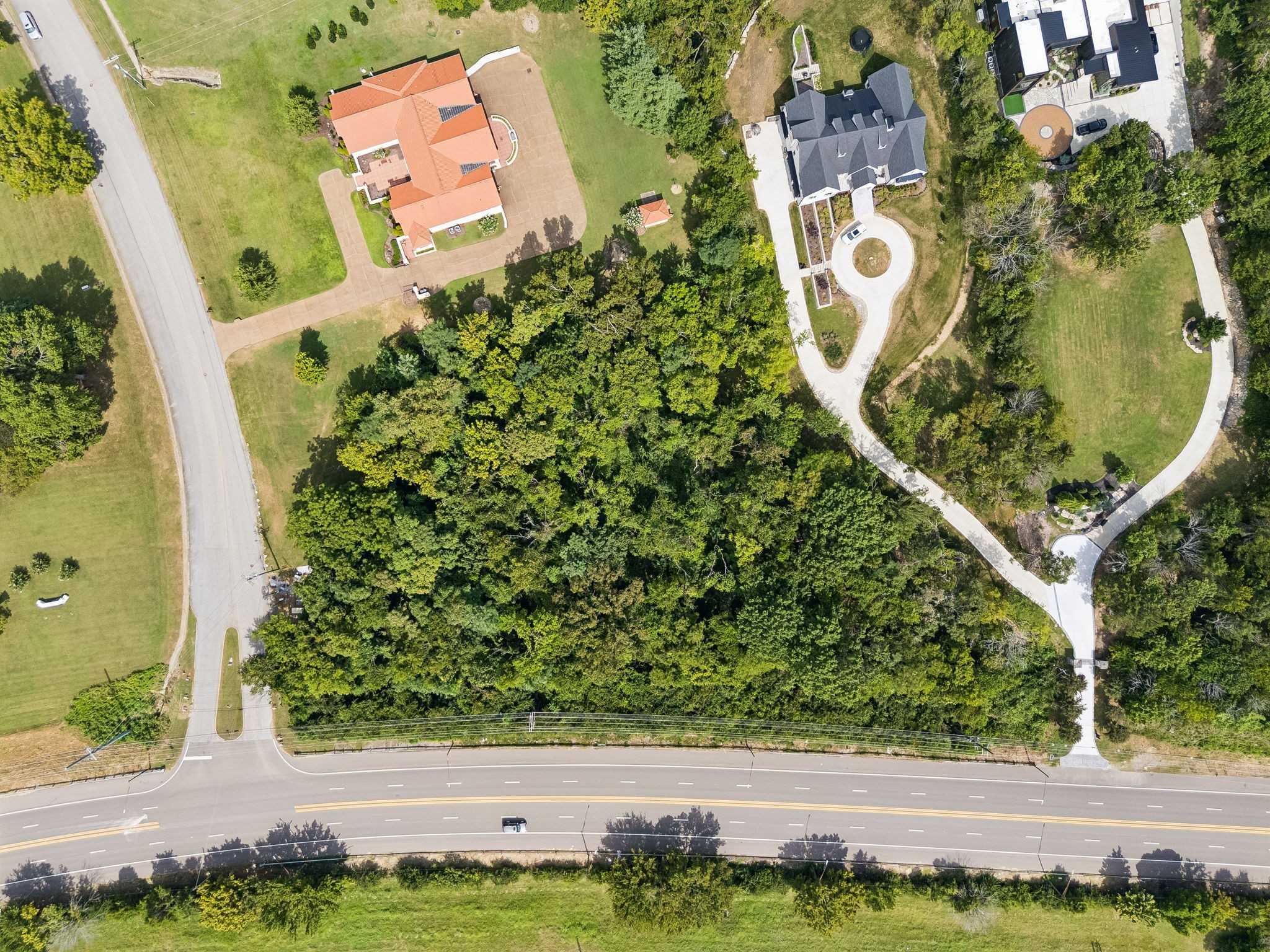 800 Lakemont Dr Nashville Tennessee United States, for Sale, commercial, Amy Kempf, Reliant Realty ERA Powered
